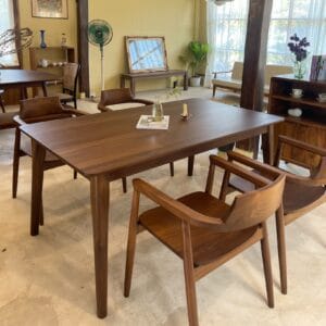 โต๊ะไม้สักเก่าทำสี Light Brown จาก SHUND Furniture