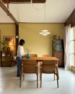 โต๊ะไม้สักเก่า SHUND Furniture